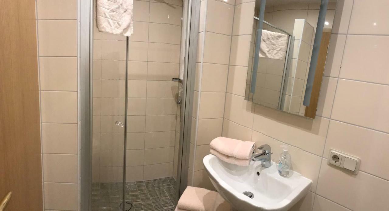 Pension "Tor Zum Rennsteig" Horschel Exteriör bild