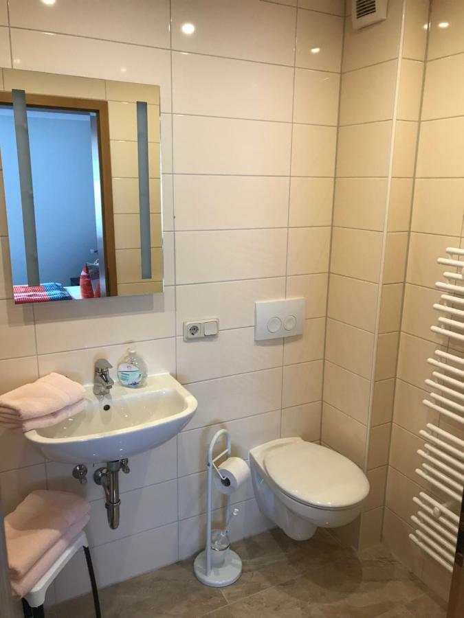 Pension "Tor Zum Rennsteig" Horschel Exteriör bild