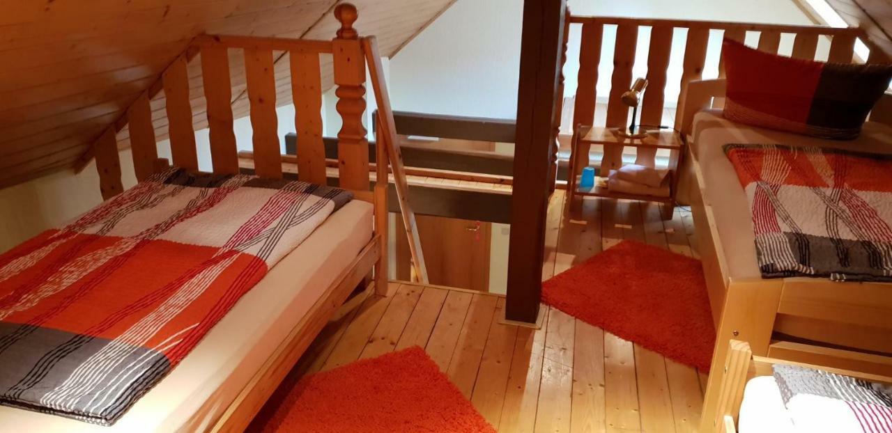 Pension "Tor Zum Rennsteig" Horschel Exteriör bild